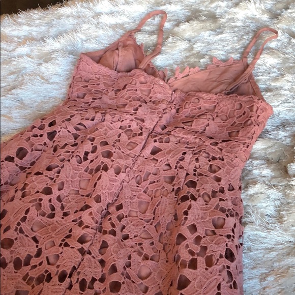 Dark blush lace midi - Picture 3 of 4